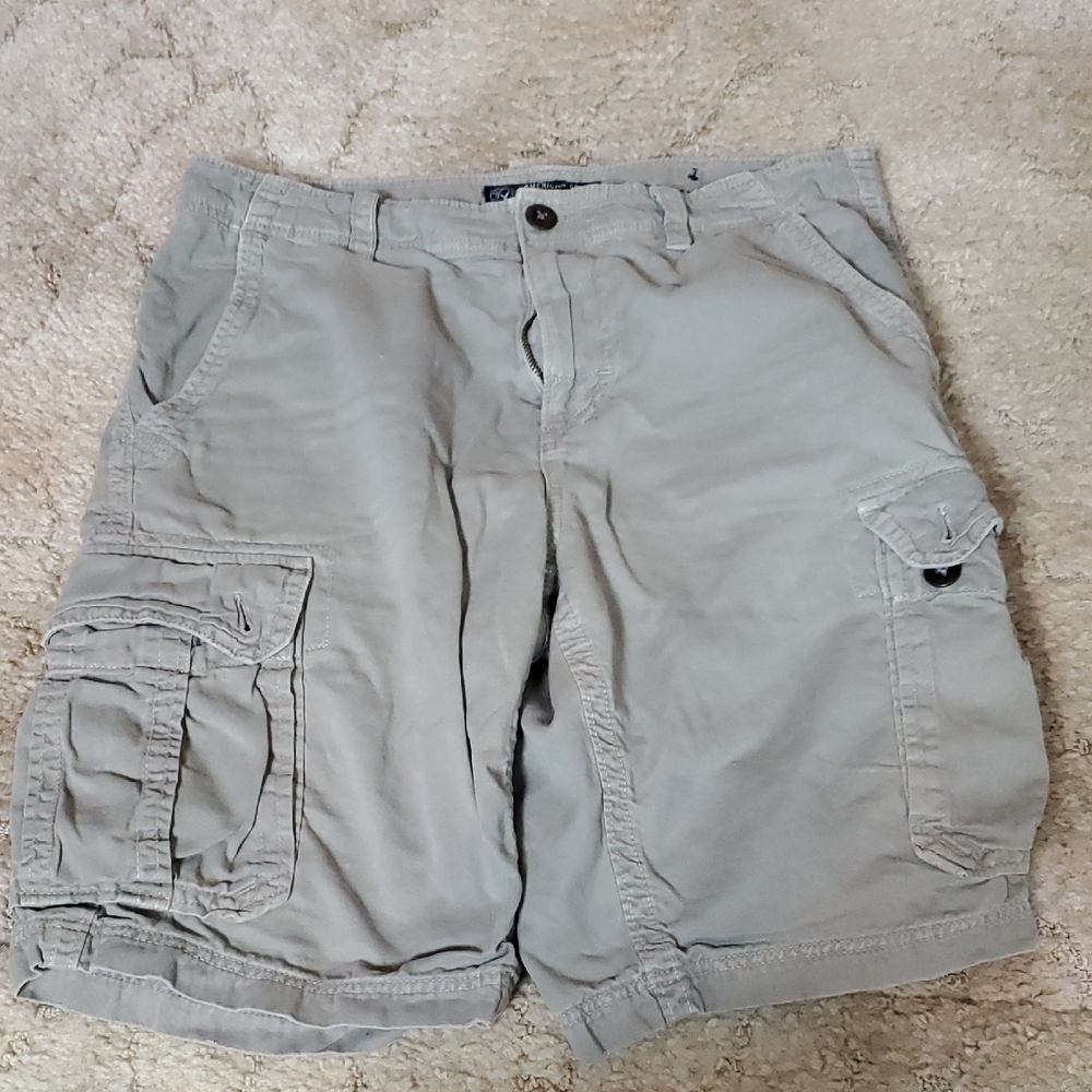 American Eagle Outfitters Light Gray Cargo Shorts